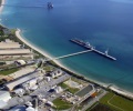 Cargo ship Ken Hou docks at Fremantle Port with several crew members reporting COVID-19 symptoms